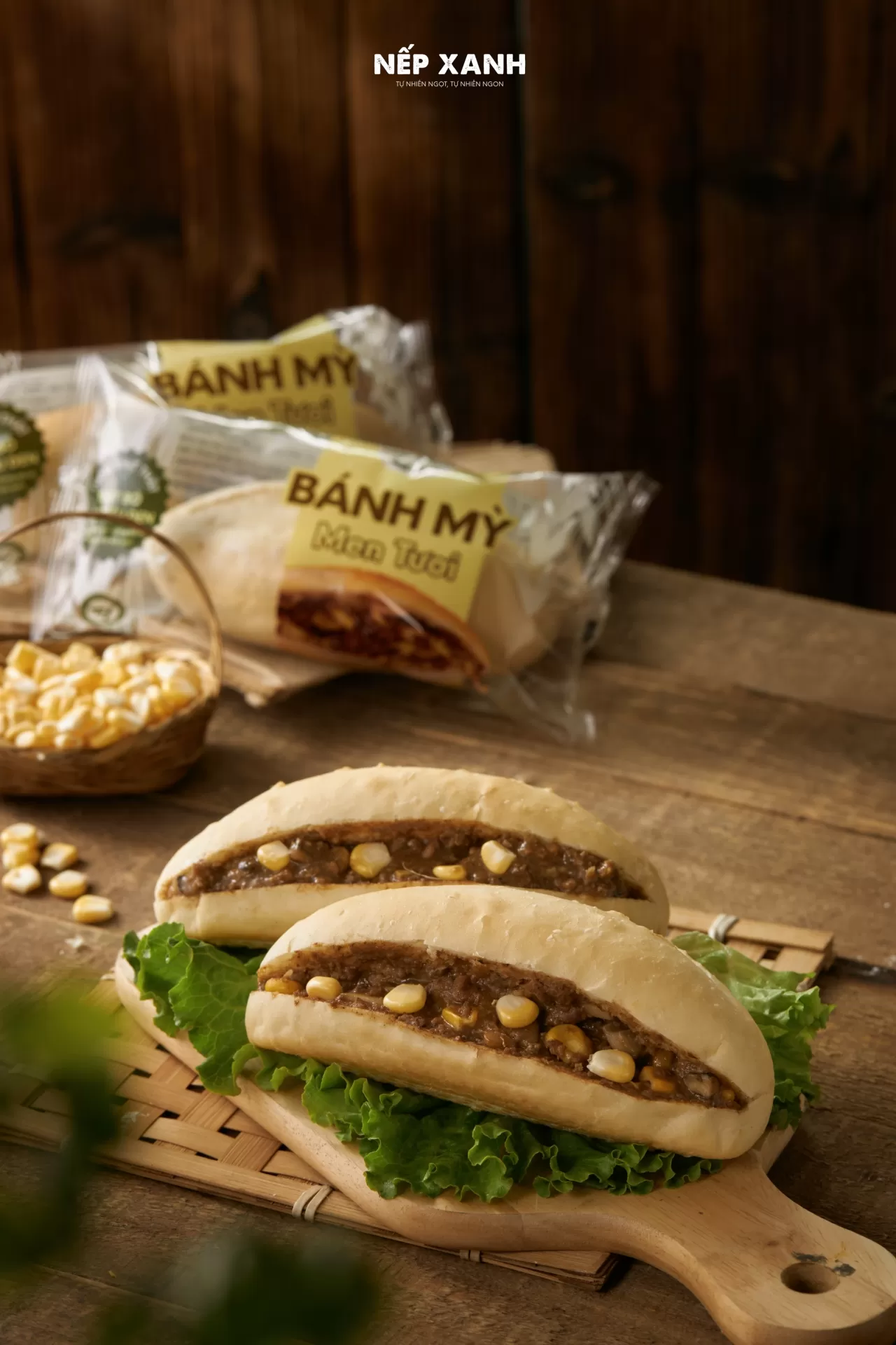 Bánh mì bò sốt tiêu đen