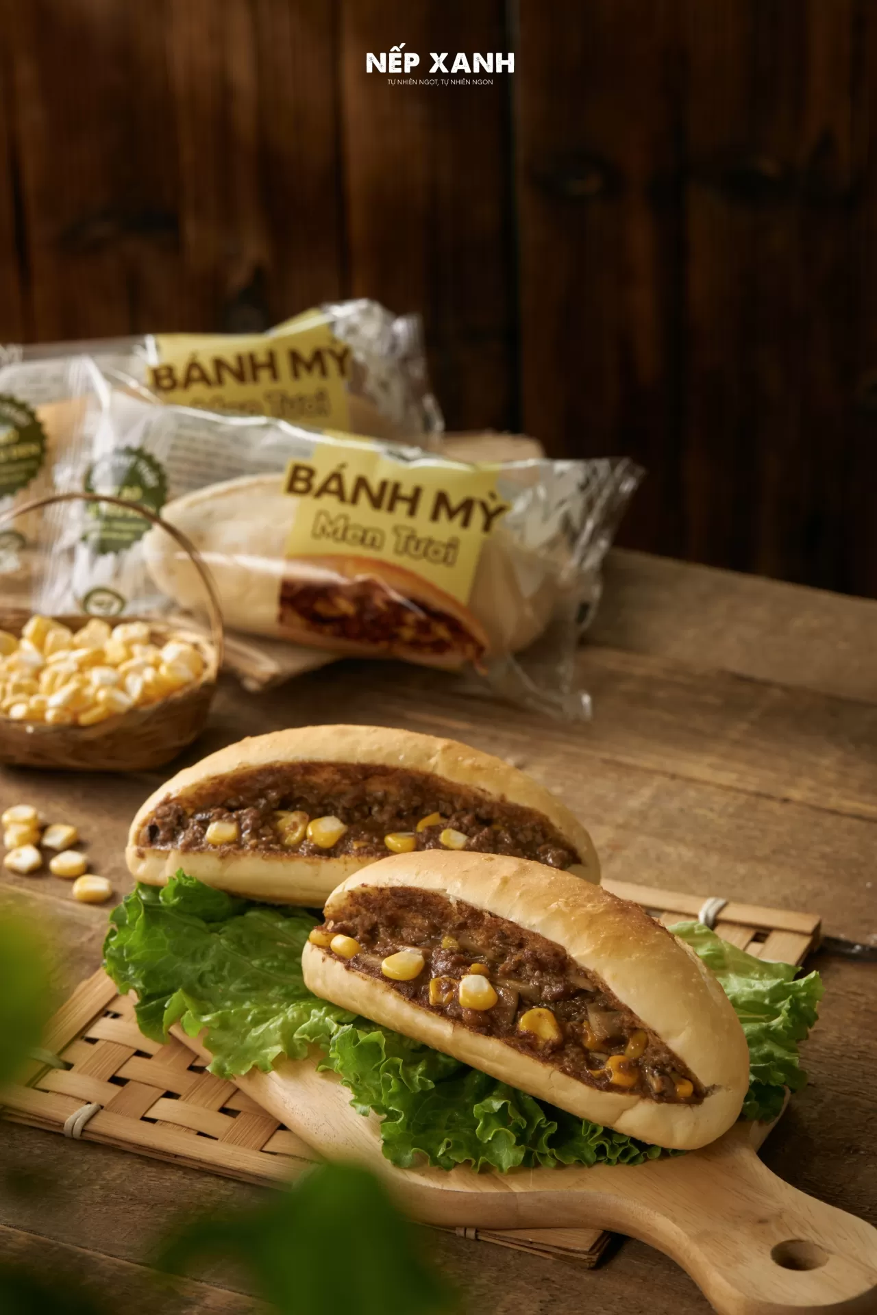 Bánh mì bò sốt tiêu đen