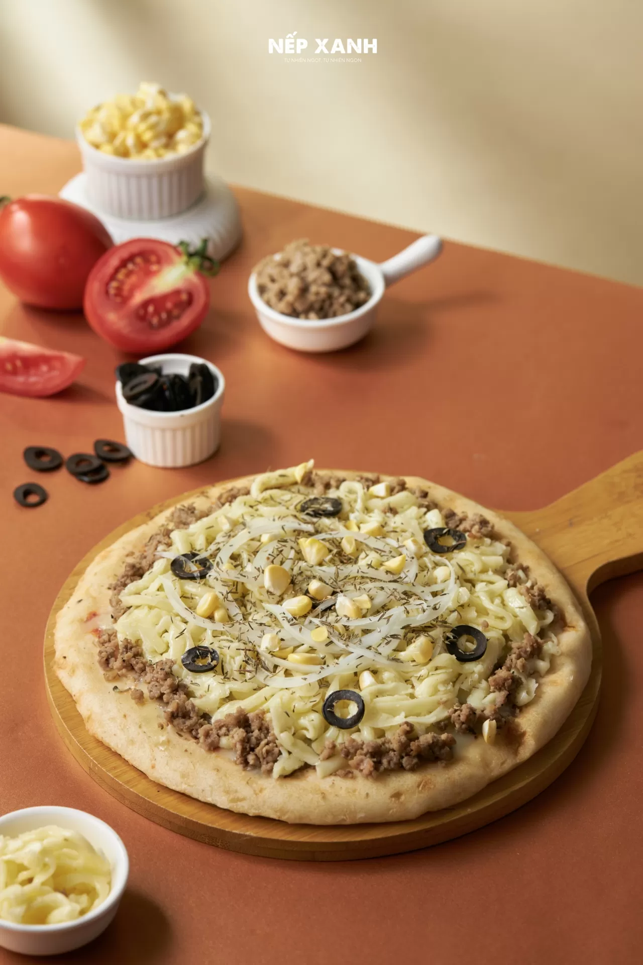 Bánh pizza nhân bò phô mai